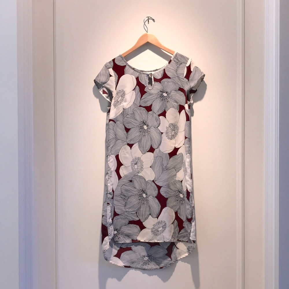 Size Medium floral print Dress, Maroon+black-and-white (worn once)
